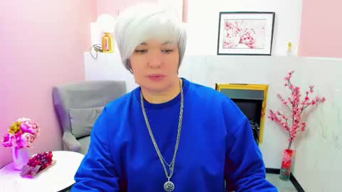 Carmen online show from November 23, 8:43 pm