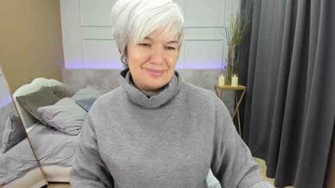 Carmen online show from December 28, 8:25 pm