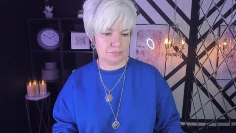 Carmen online show from December 24, 9:00 pm