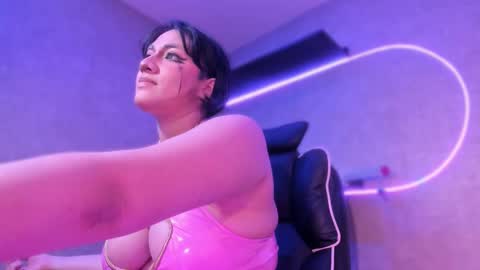 carmiilla online show from March 26, 10:44 pm