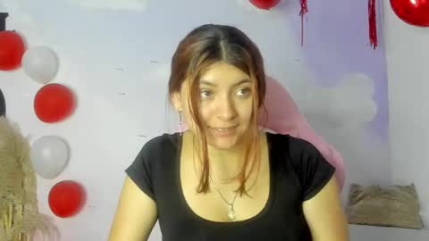 Snapshot of carolay759687 chatting on February 20, 1:57 am carolay759687 online show from February 20, 1:57 am