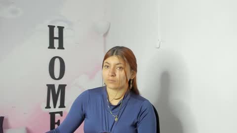 Snapshot of carolay759687 chatting on January 27, 3:26 am carolay759687 online show from January 27, 3:26 am