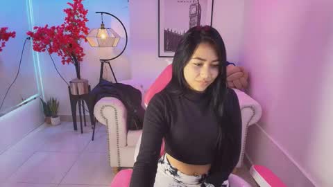 CAROLINA.  online show from January 19, 12:23 pm