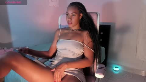 CARO  online show from December 11, 11:10 pm