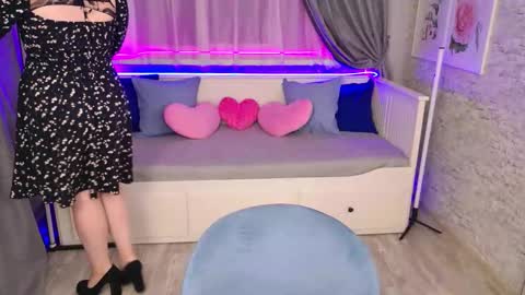 carolinasherry online show from September 18, 5:06 am