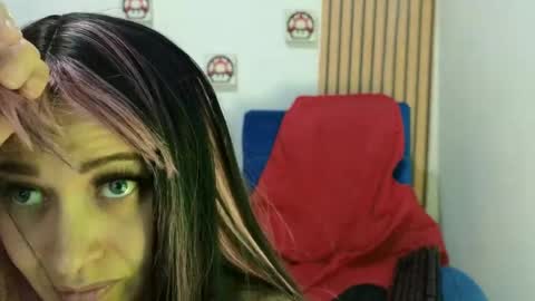 Carolina online show from April 5, 12:31 am