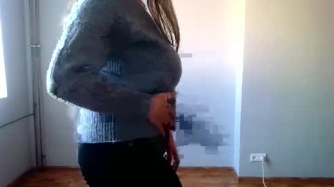 Caroline online show from February 25, 8:03 am