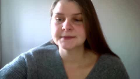 Caroline online show from February 5, 2:37 pm