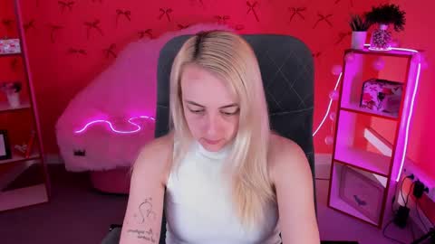 Carol online show from April 15, 9:10 am