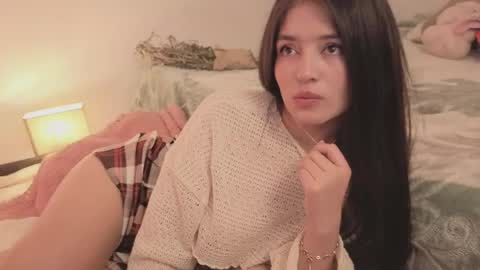 amelie online show from April 17, 11:51 pm