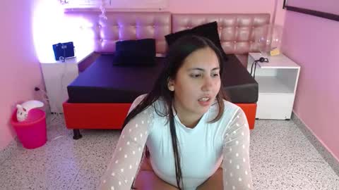 573215024606 online show from November 5, 9:09 pm