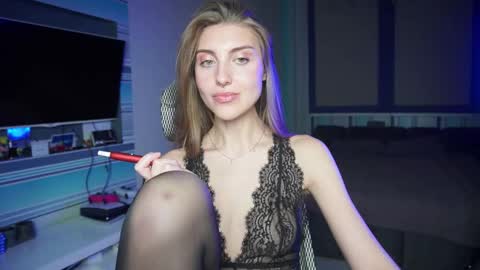 Seductress Cassia  FINDOM AND SADISM  NO NUDE online show from October 10, 4:45 pm