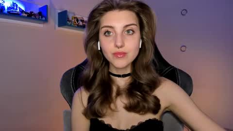 Seductress Cassia  FINDOM AND SADISM  NO NUDE online show from February 23, 7:23 pm