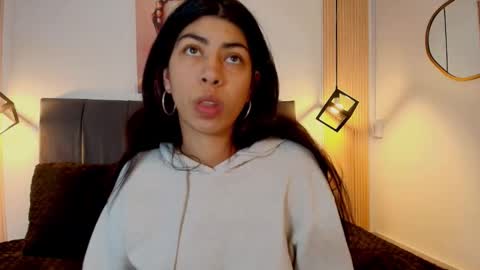 cassie_bloom online show from January 8, 7:40 pm