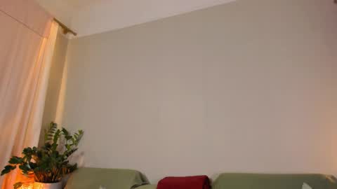  cassandra  online show from February 20, 2:32 am