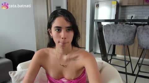 Catalina online show from February 9, 6:05 pm