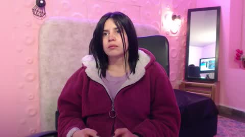 cata black online show from January 19, 12:23 pm