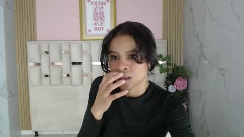 Catalina  online show from March 21, 3:44 am