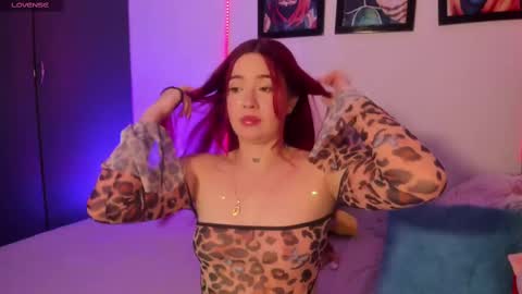 catalina_ferrinii online show from March 1, 9:48 pm