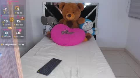 Catalina  online show from September 13, 12:07 am