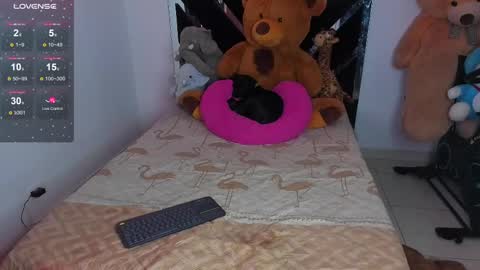 Catalina  online show from February 28, 11:45 pm