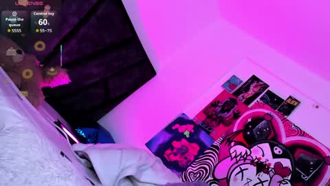 Miu Miu online show from April 7, 11:23 am