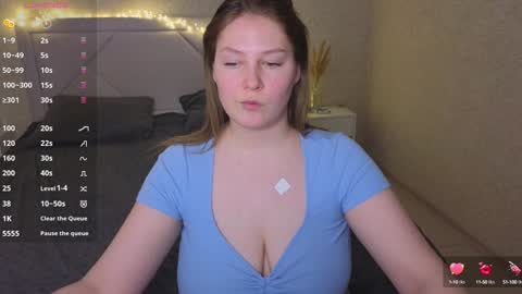 Snapshot of catherine_river chatting on January 24, 2:41 pm Catherine online show from January 24, 2:41 pm