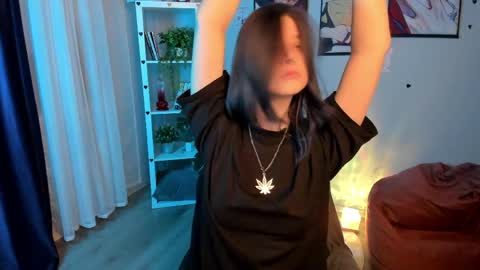 Catherine online show from April 3, 8:07 pm