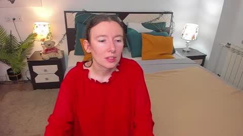 Snapshot of catherinewalls chatting on October 22, 7:46 am Catrin online show from October 22, 7:46 am