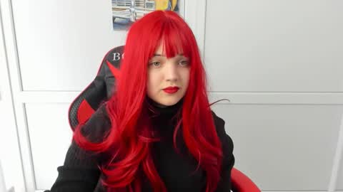 Catrine online show from April 12, 8:06 am