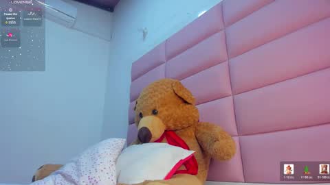 cattalina_25 online show from January 12, 12:43 pm