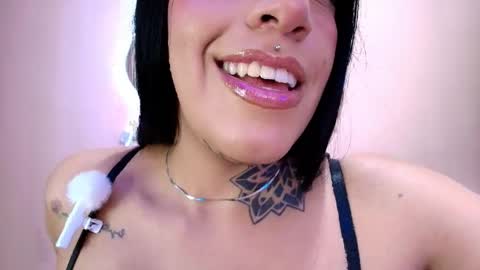 Cattleya online show from April 11, 4:18 am