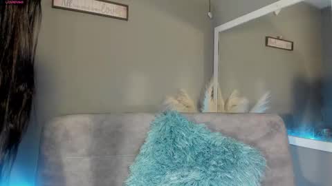    online show from November 29, 2:04 am