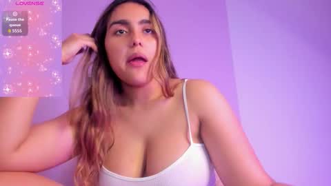 Cay online show from March 10, 1:48 pm