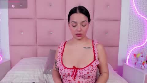 caylincollins online show from February 11, 4:03 am