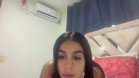 ceci1218 online show from April 5, 1:26 am