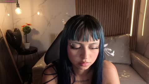 celeste_fioree online show from April 15, 7:58 pm