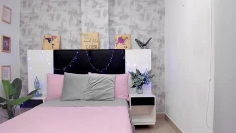 Celeste Lewis online show from January 20, 1:11 pm