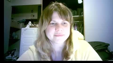 celeste_naughty_ online show from February 9, 9:33 am