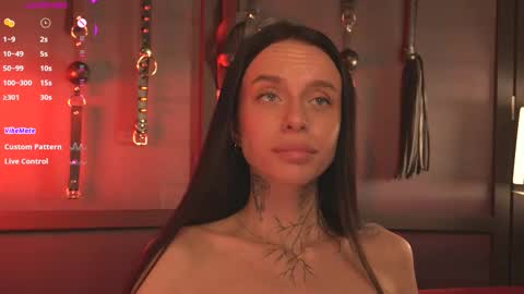 Casey online show from October 12, 9:28 pm