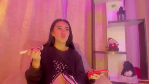 Chantall online show from December 7, 4:20 am