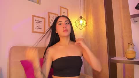 Chantall online show from February 21, 4:40 am