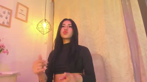 Chantall online show from January 18, 4:04 am