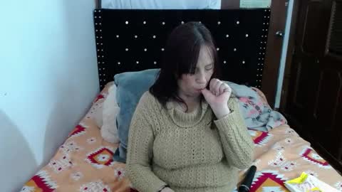    online show from November 5, 8:36 pm