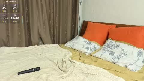 Amelia online show from November 17, 1:17 am