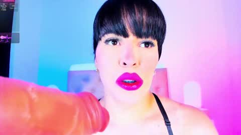 Charloott Evans online show from February 21, 3:01 am