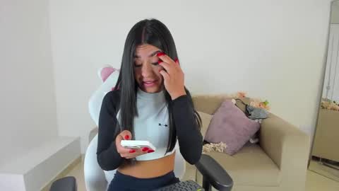    online show from March 8, 4:48 pm