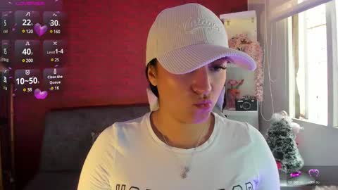 charlott_daphne online show from December 29, 5:22 pm