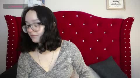 Snapshot of charlotte1_ls chatting on December 24, 5:34 pm charlotte1_ls online show from December 24, 5:34 pm