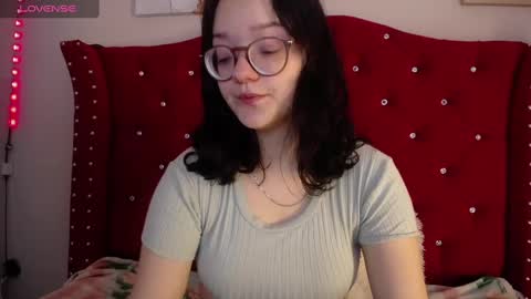 Snapshot of charlotte1_ls chatting on March 12, 9:24 pm charlotte1_ls online show from March 12, 9:24 pm